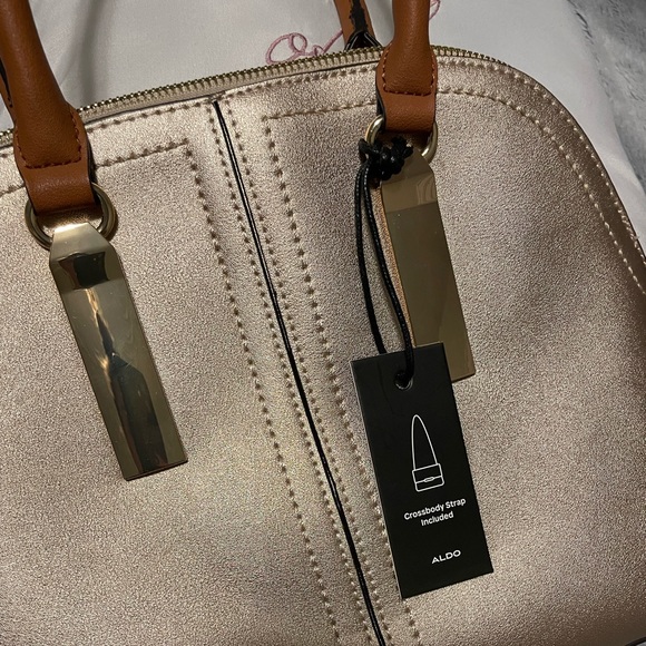 ALDO PURSE!! - Picture 2 of 6